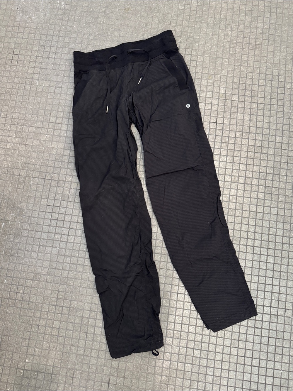 Lululemon tonal black striped track pants/joggers with ankle cinches